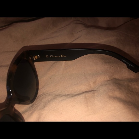 Authentic CHRISTIAN DIOR Acetate Sunglasses - Picture 8 of 12